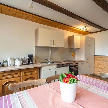 Prázdninový dům Mit Talblick In *